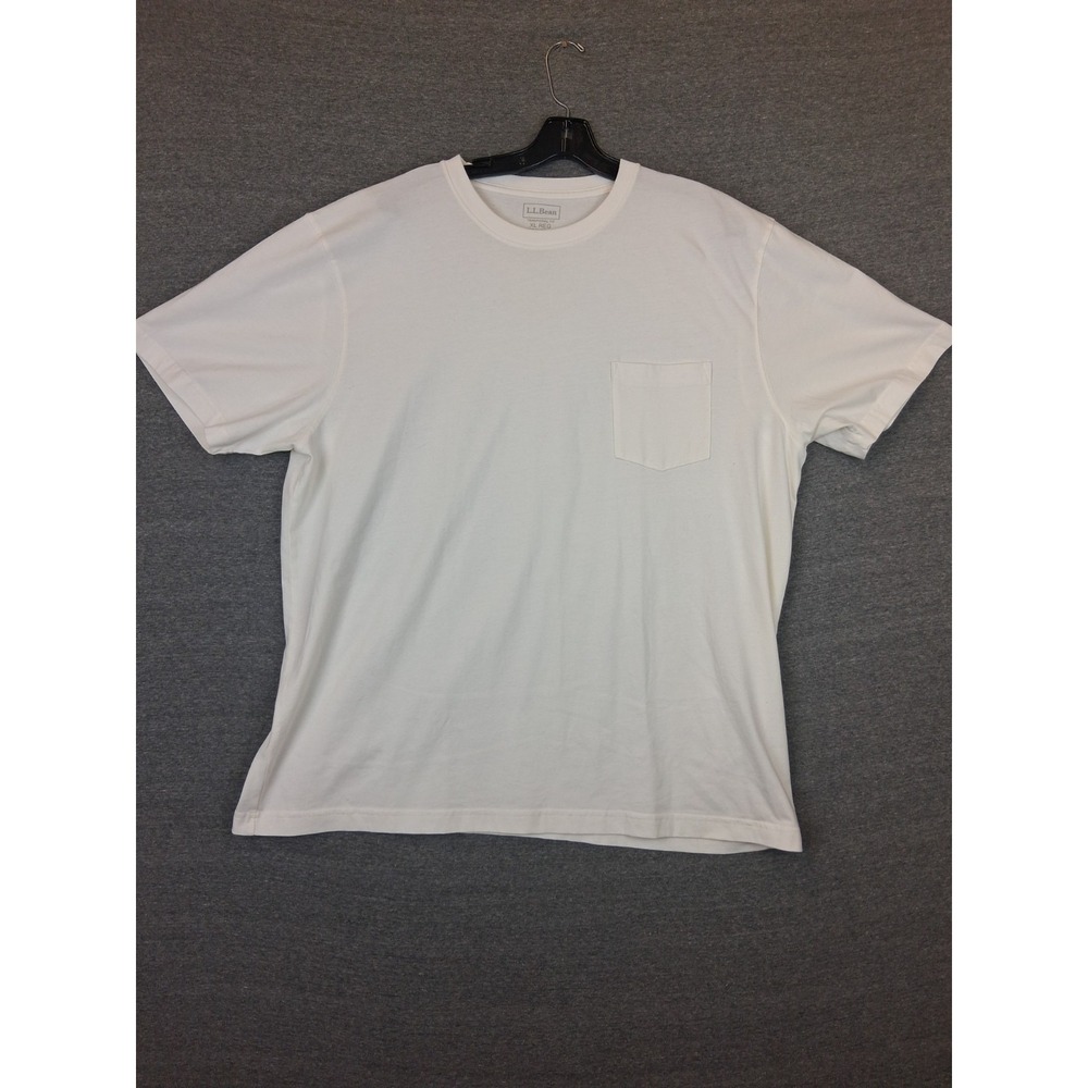 LL Bean Mens Shirt XL White Pocket Tee Traditional Fit Carefree Unshrinkable